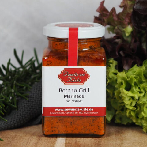Born to Grill Marinade auf einem Brett